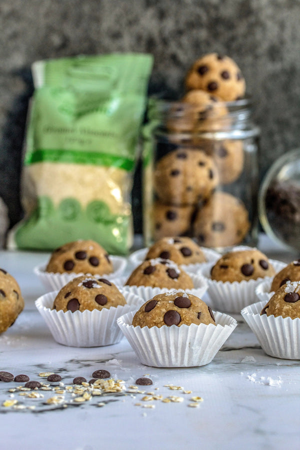 5-Ingredient Oat Cookie Balls image