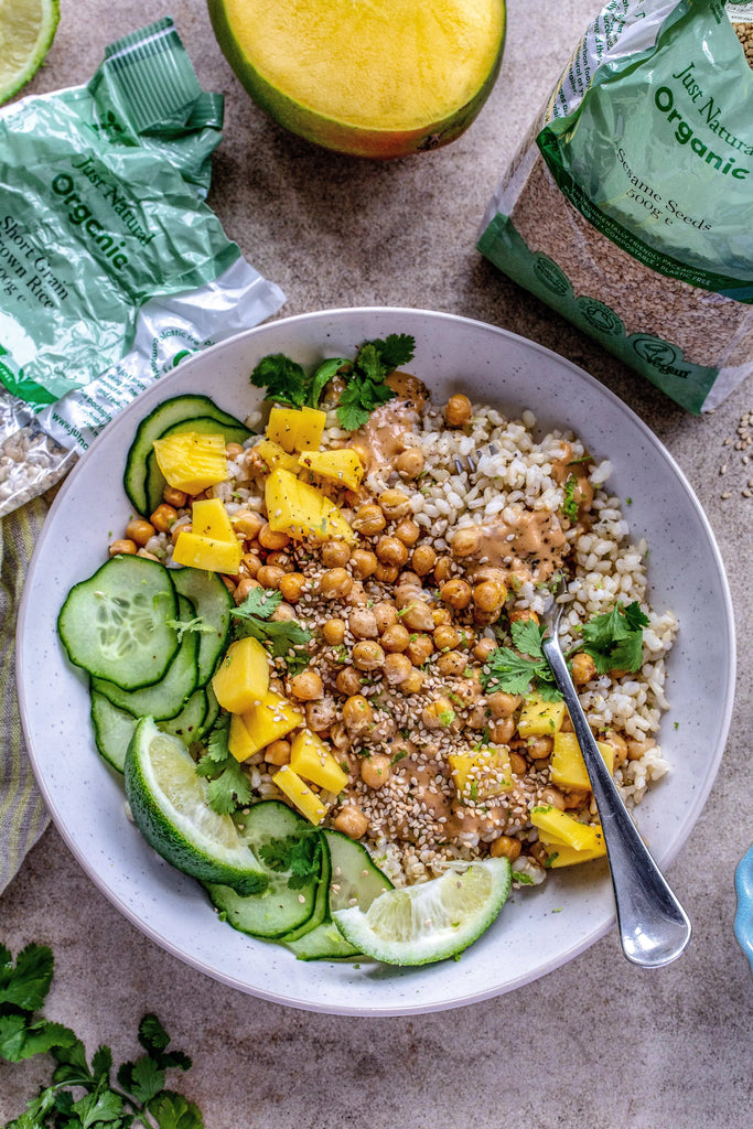 Thai Spicy Peanut Chickpeas with Mango - Just Natural